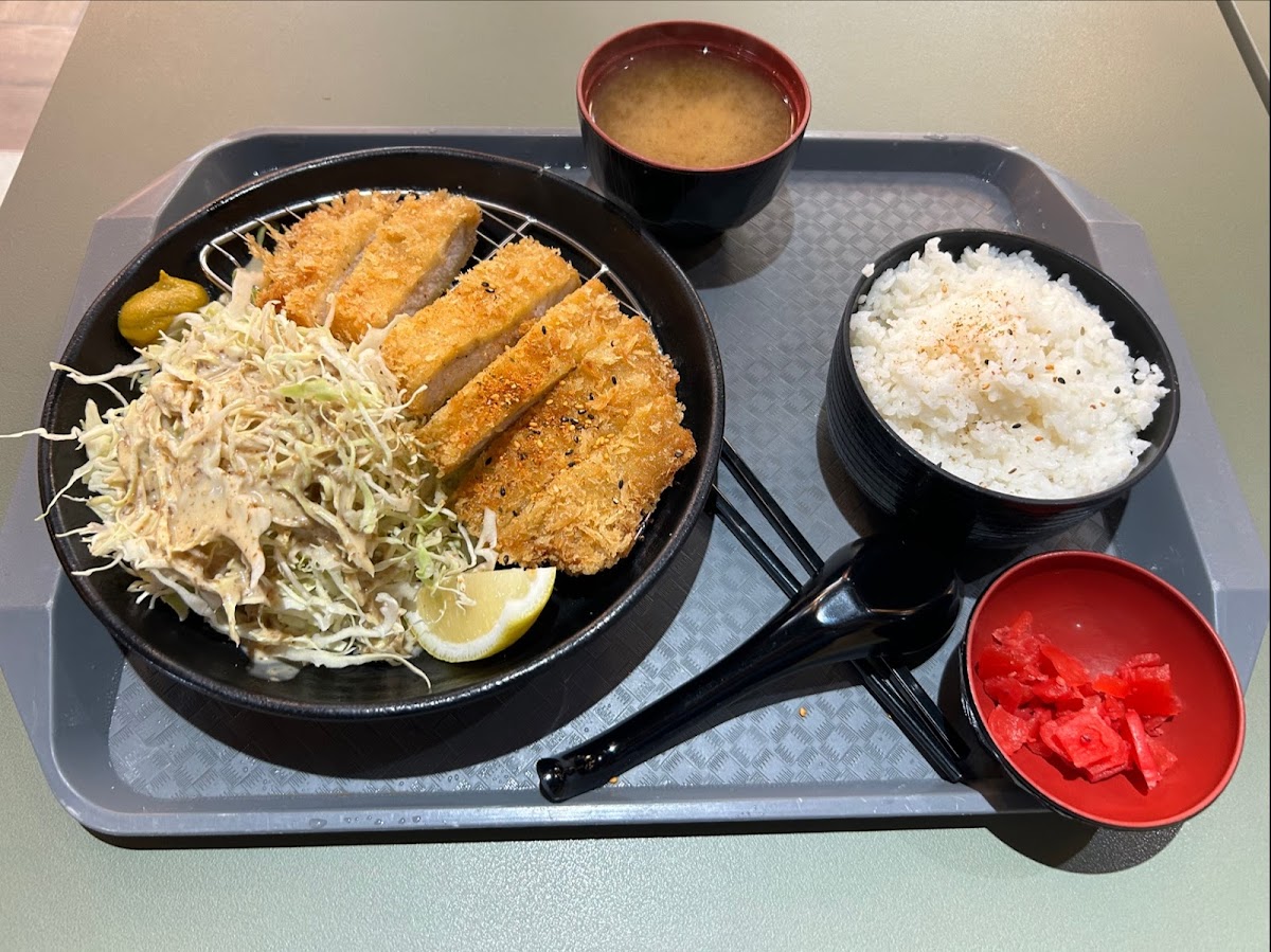 Donburi & Ramen MARUYA food photo 2