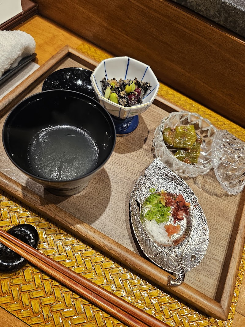 Open kitchen counter