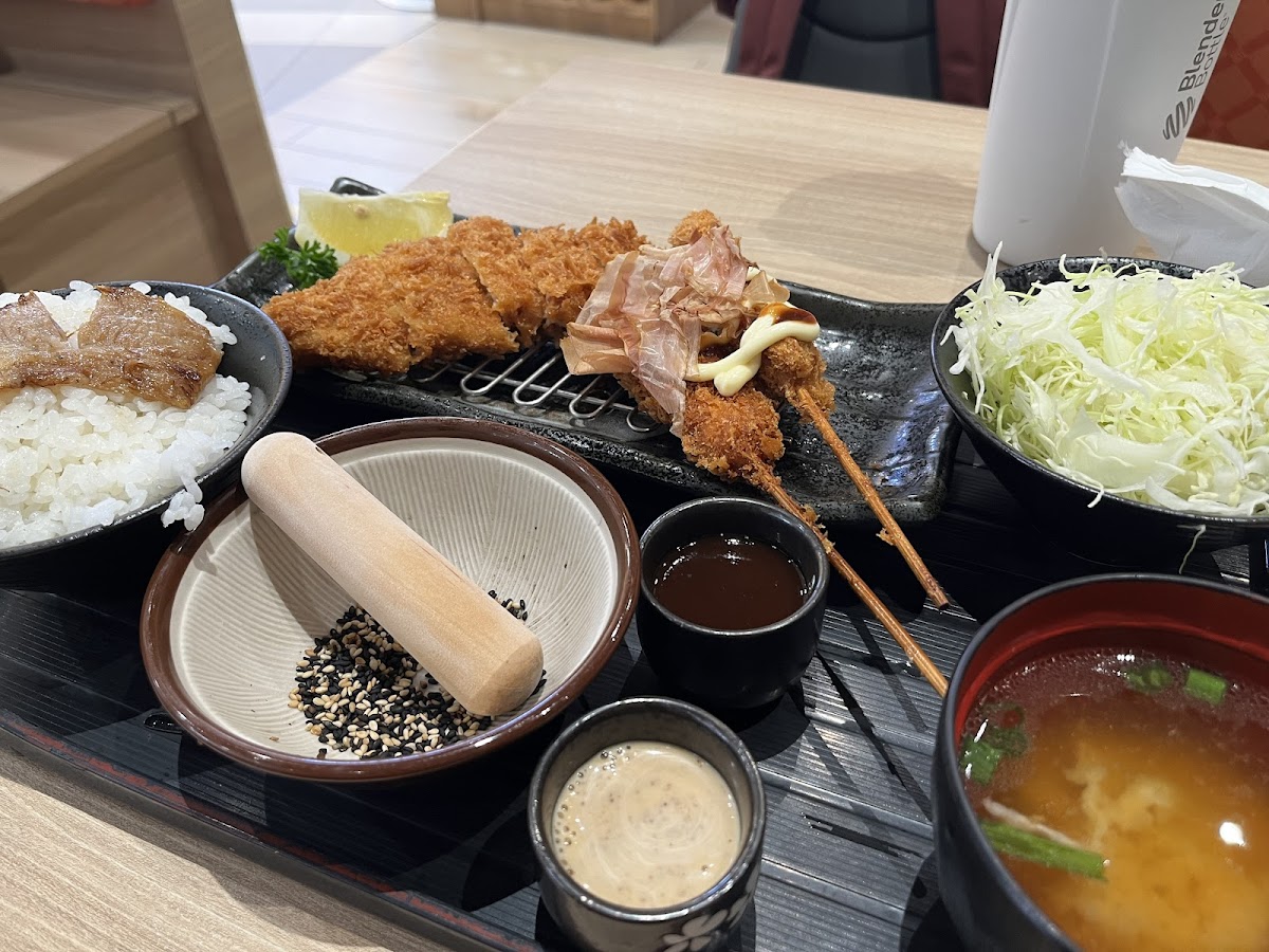 Gochi-So Shokudo interior Tampines 1