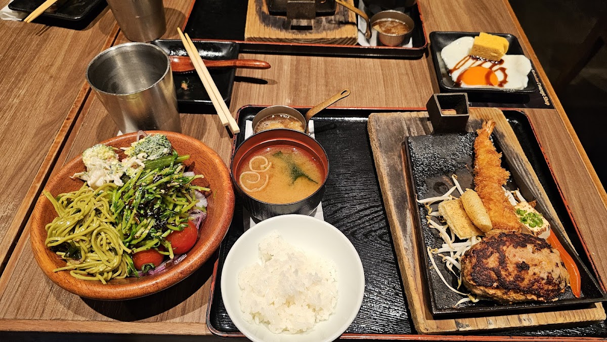 Hamburg Steak Keisuke dining atmosphere