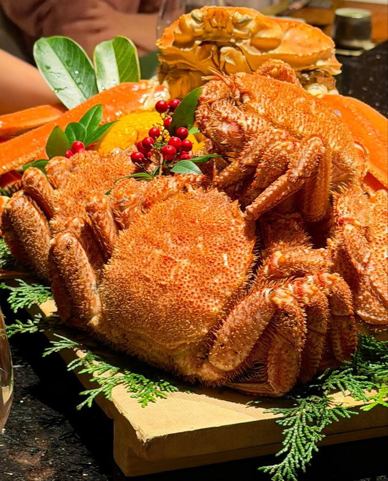 Chef Kenta Yamauchi preparing seasonal course