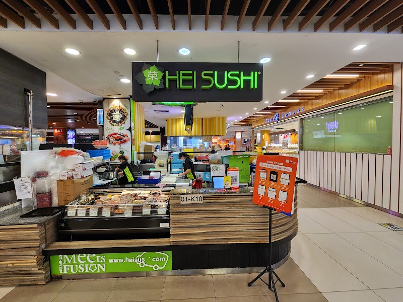 Hei Sushi halal conveyor belt sushi