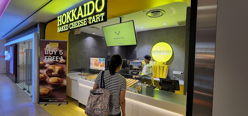 Hokkaido Baked Cheese Tart food