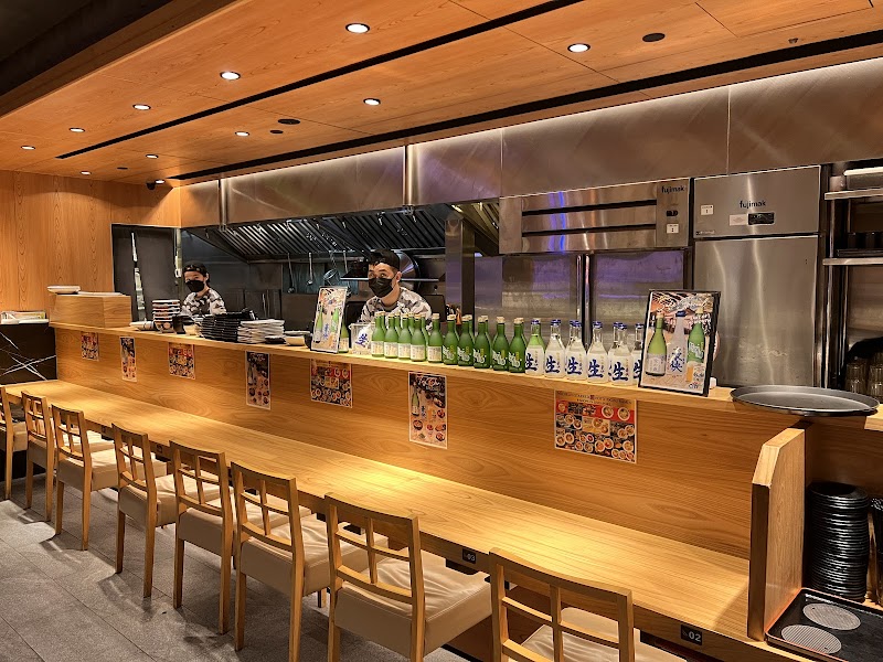 Konjiki Hototogisu Shio Soba — hamaguri clam and truffle ramen