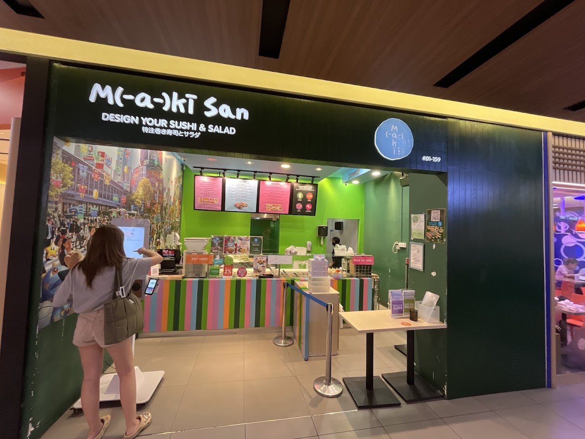 Maki-San salad bowl smoked salmon