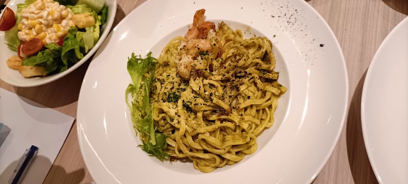 Milan Shokudo interior