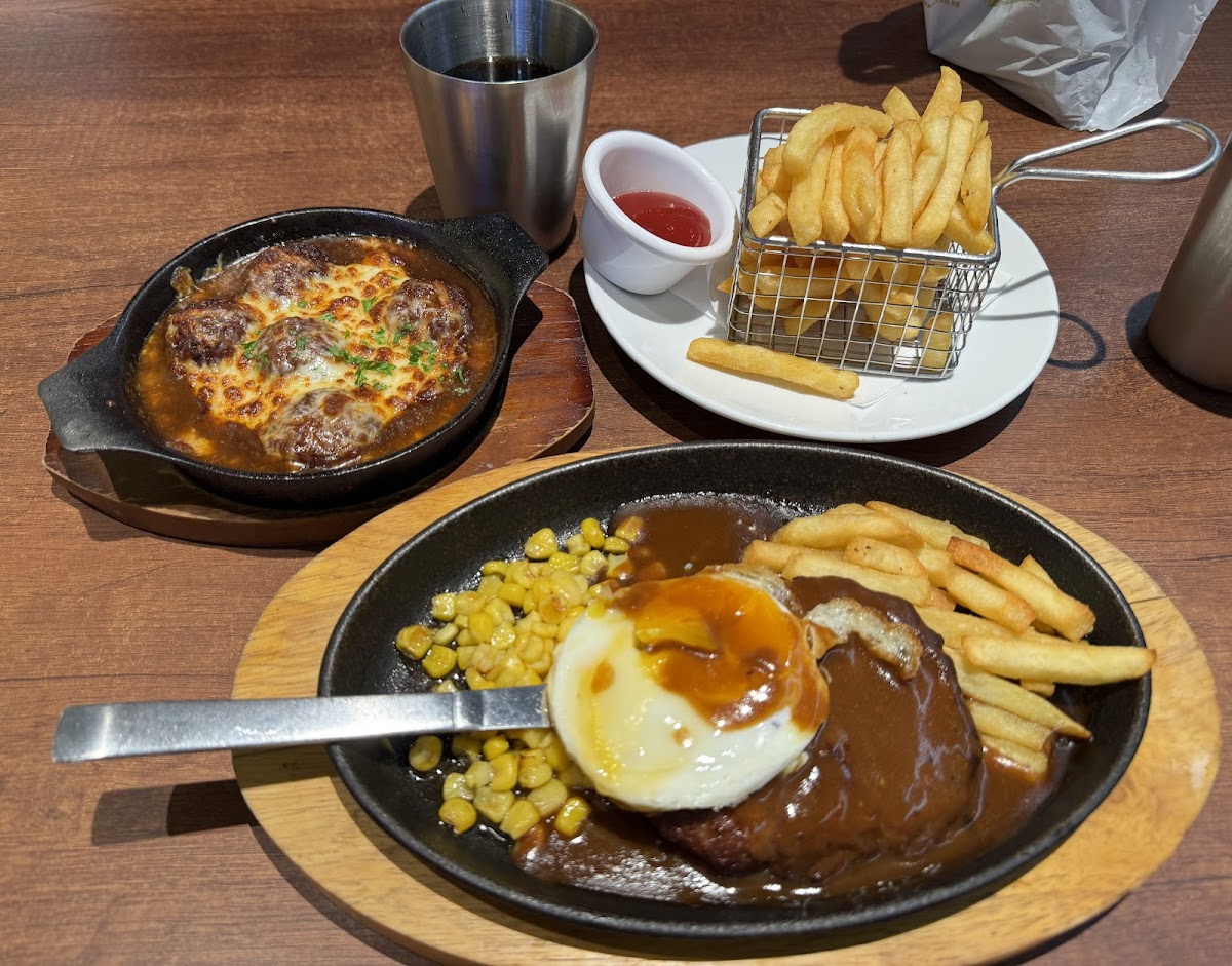 Milan Shokudo free flow drinks