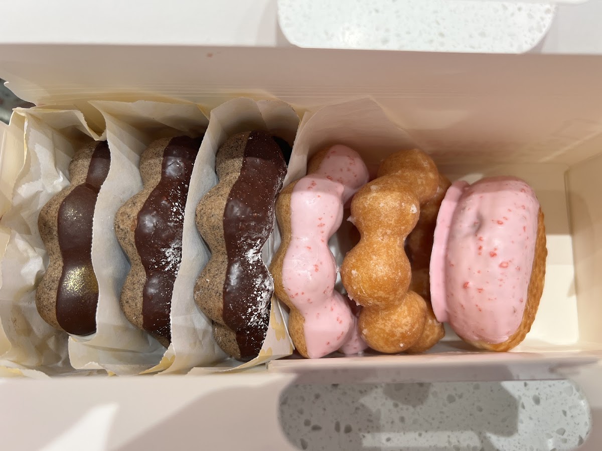 Mister Donut at VivoCity HarbourFront