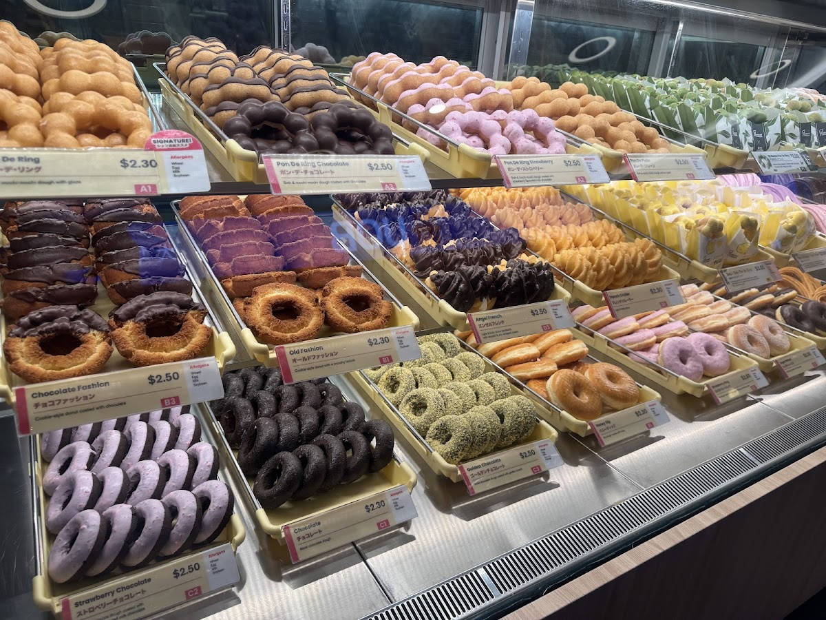 Mister Donut at Velocity@Novena Square Woodlands