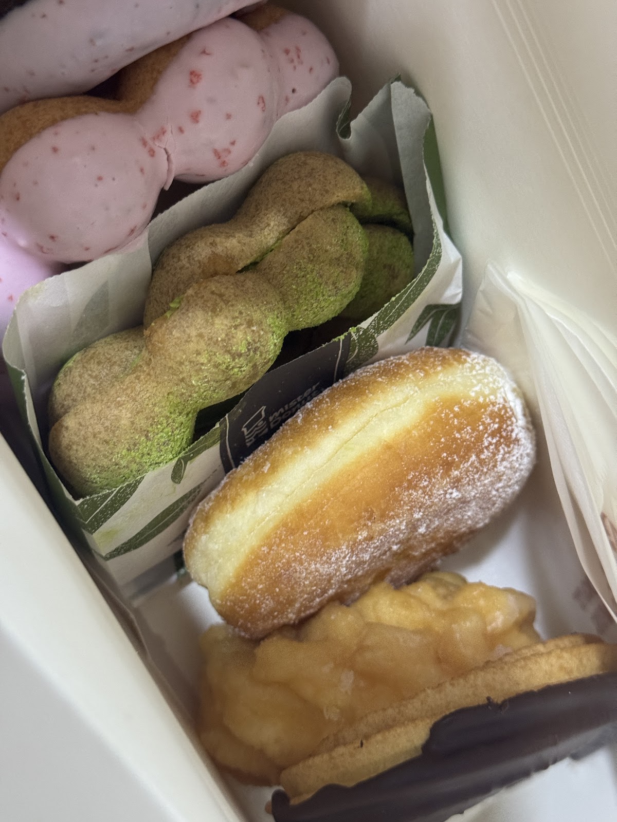 Mister Donut Woodlands 8