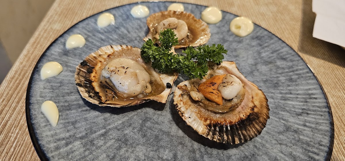 MIZ shophouse dining room