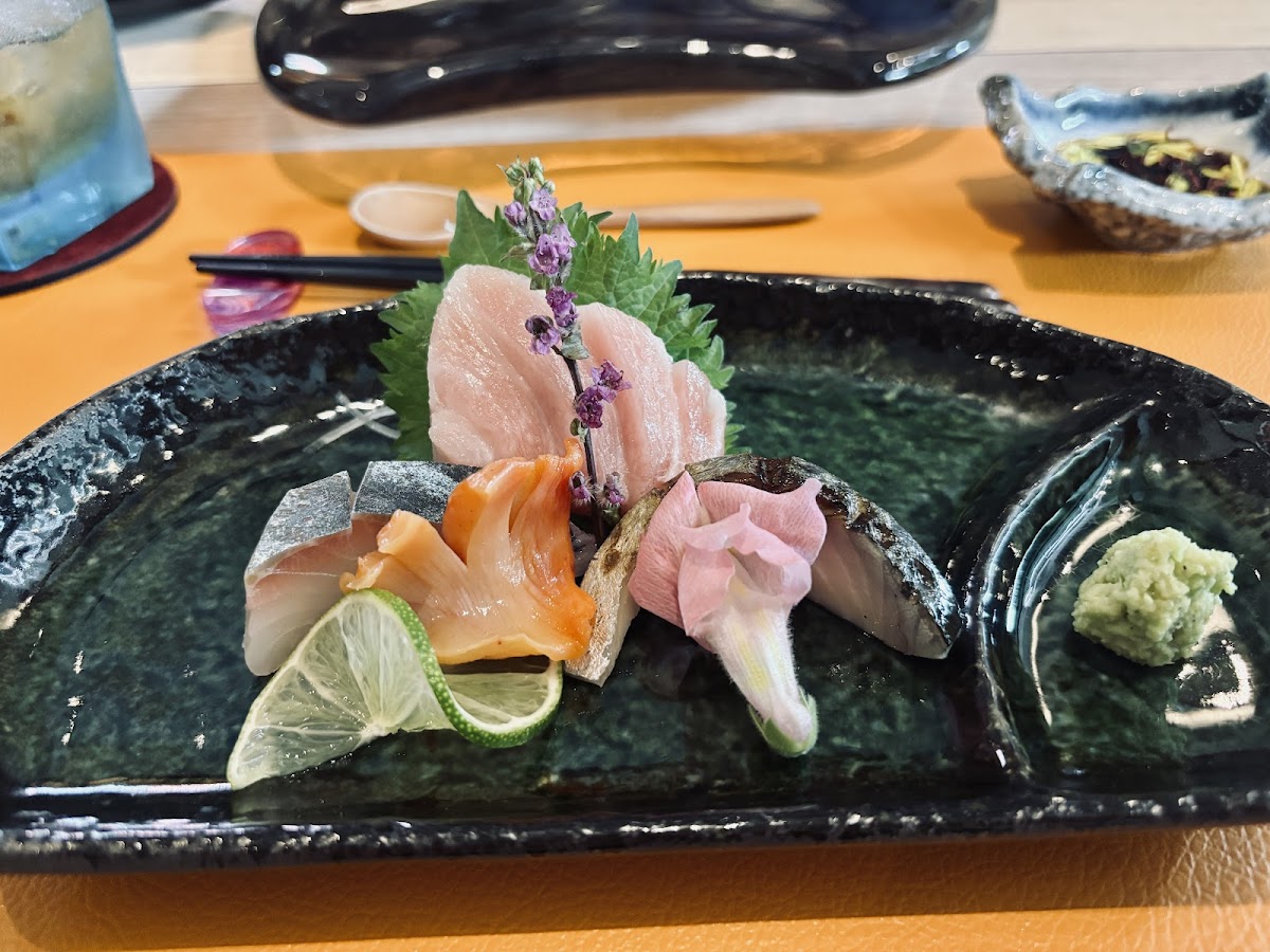 Mizuya dining atmosphere