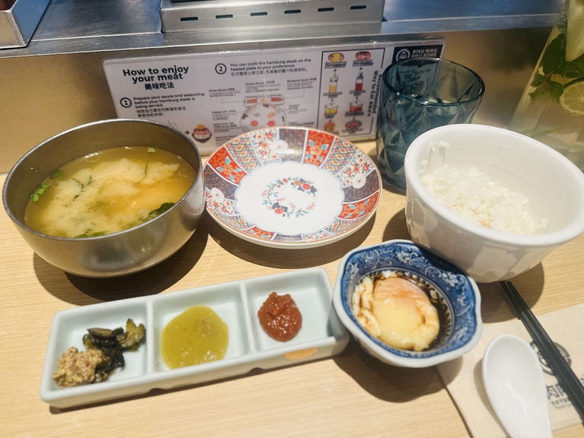 Niku Niku Oh Kome in-store rice milling machine