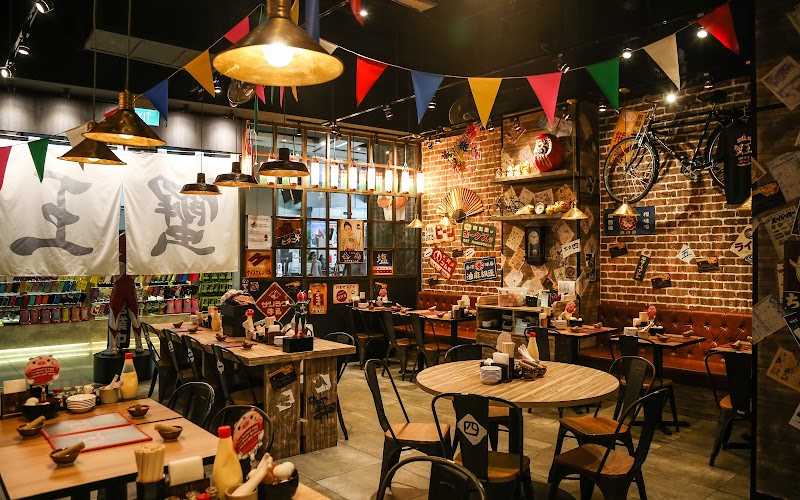 Ramen Keisuke Tonkotsu King Niku King ambiance