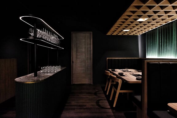 Shatoburian A5 Hida Wagyu chateaubriand being grilled