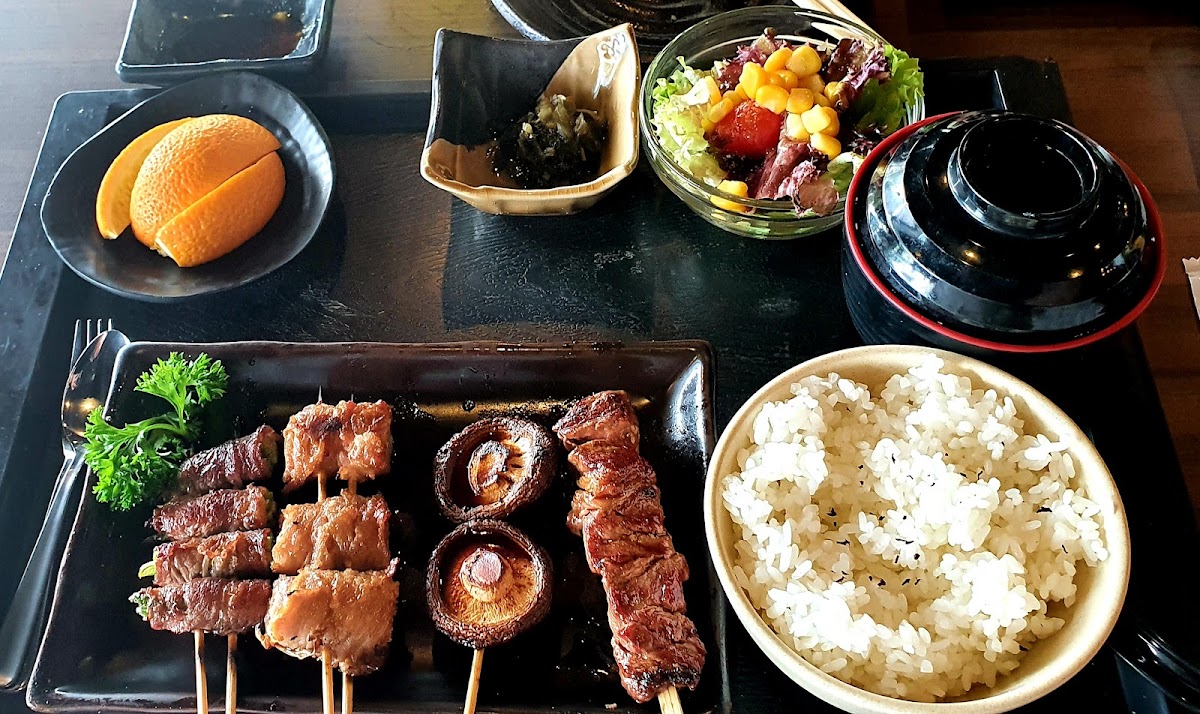 Bincho charcoal grilled skewers at Shin Kushiya