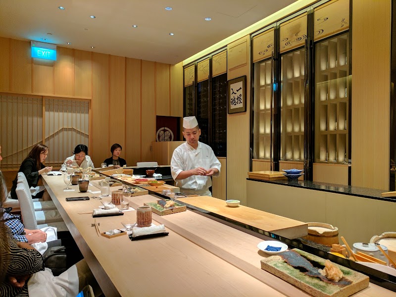 Shinji by Kanesaka Edomae sushi omakase at St. Regis Singapore