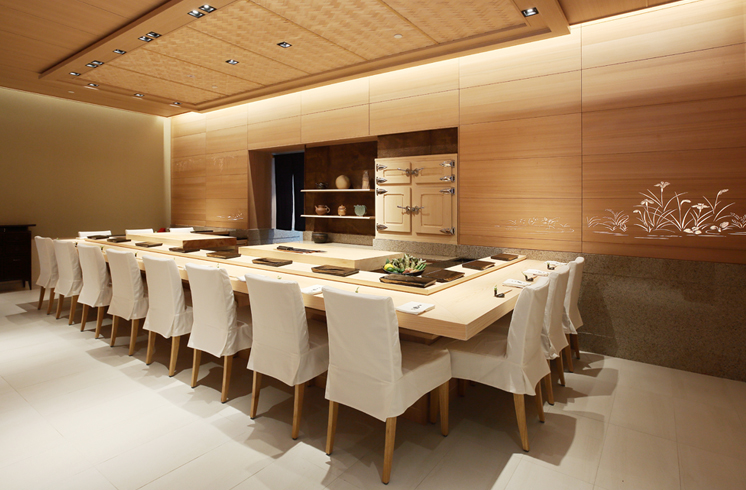 Ginza Sushi Ichi omakase nigiri course at Marriott Tang Plaza