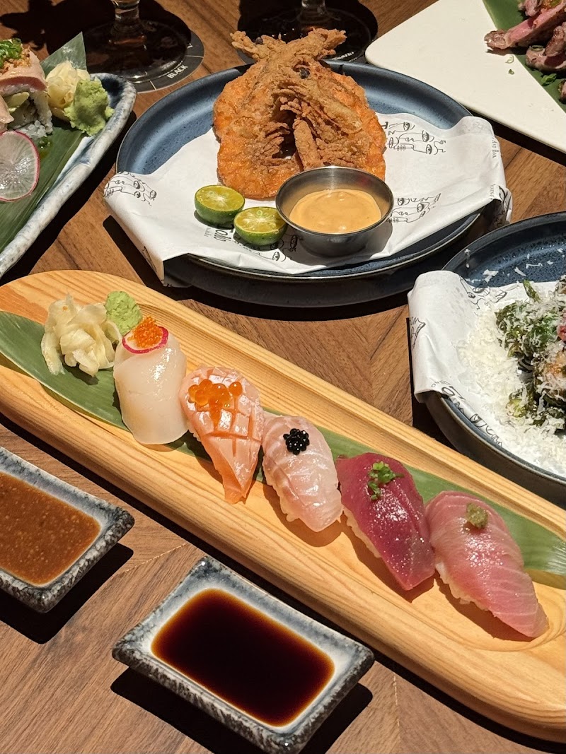 Tomo Tokyo Uni Cloud