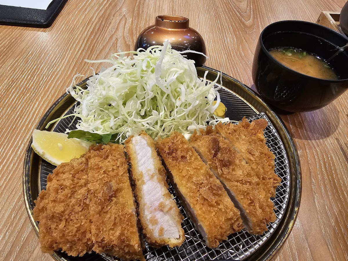 Tonkatsu ENbiton at VivoCity Woodlands