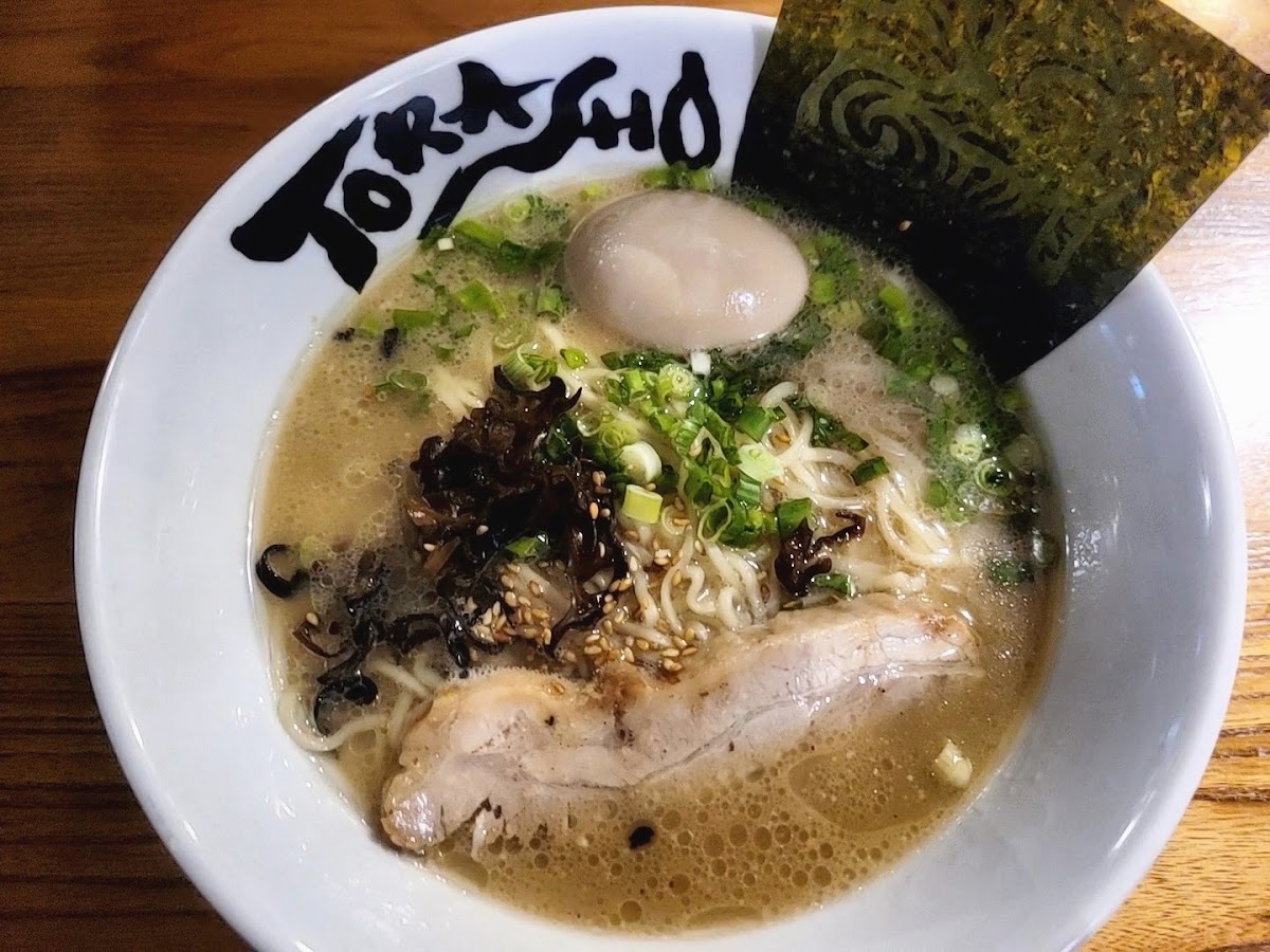 Torasho Ramen & Charcoal Bar chef preparation