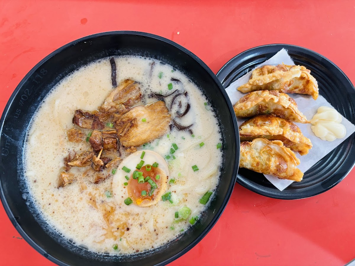 Uma Haus Ramen & Donburi food photo 1