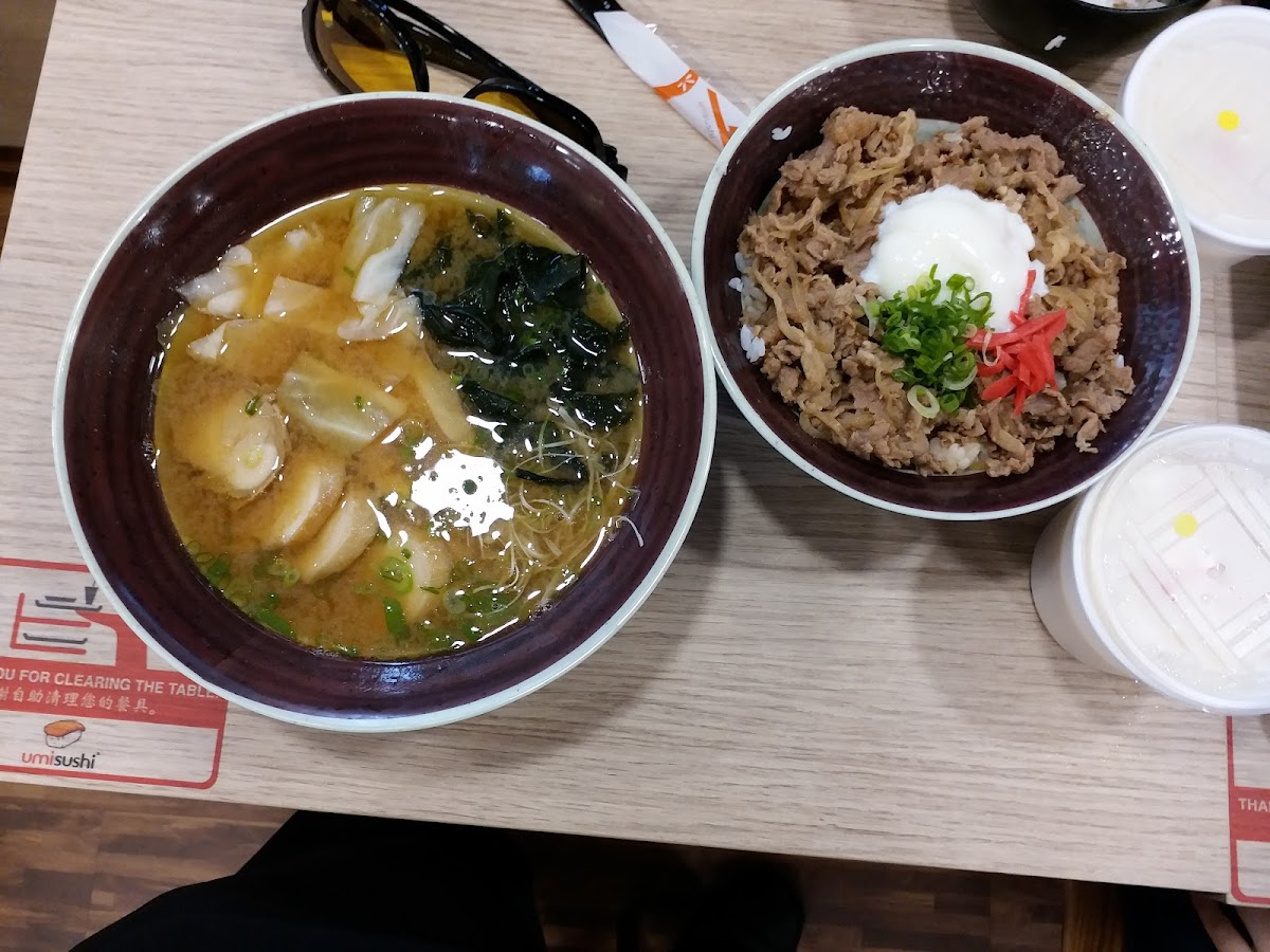 umisushi food photo 2