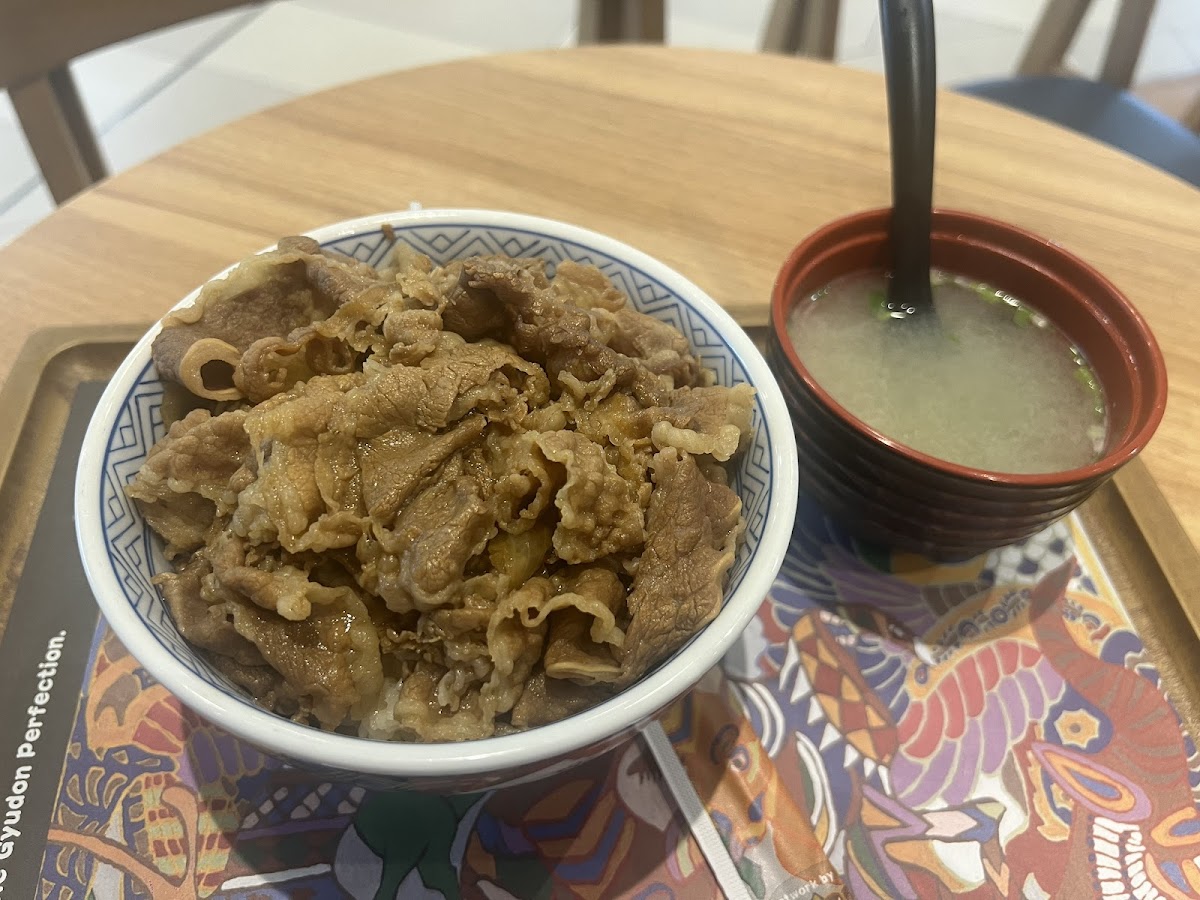 Yoshinoya combo meal